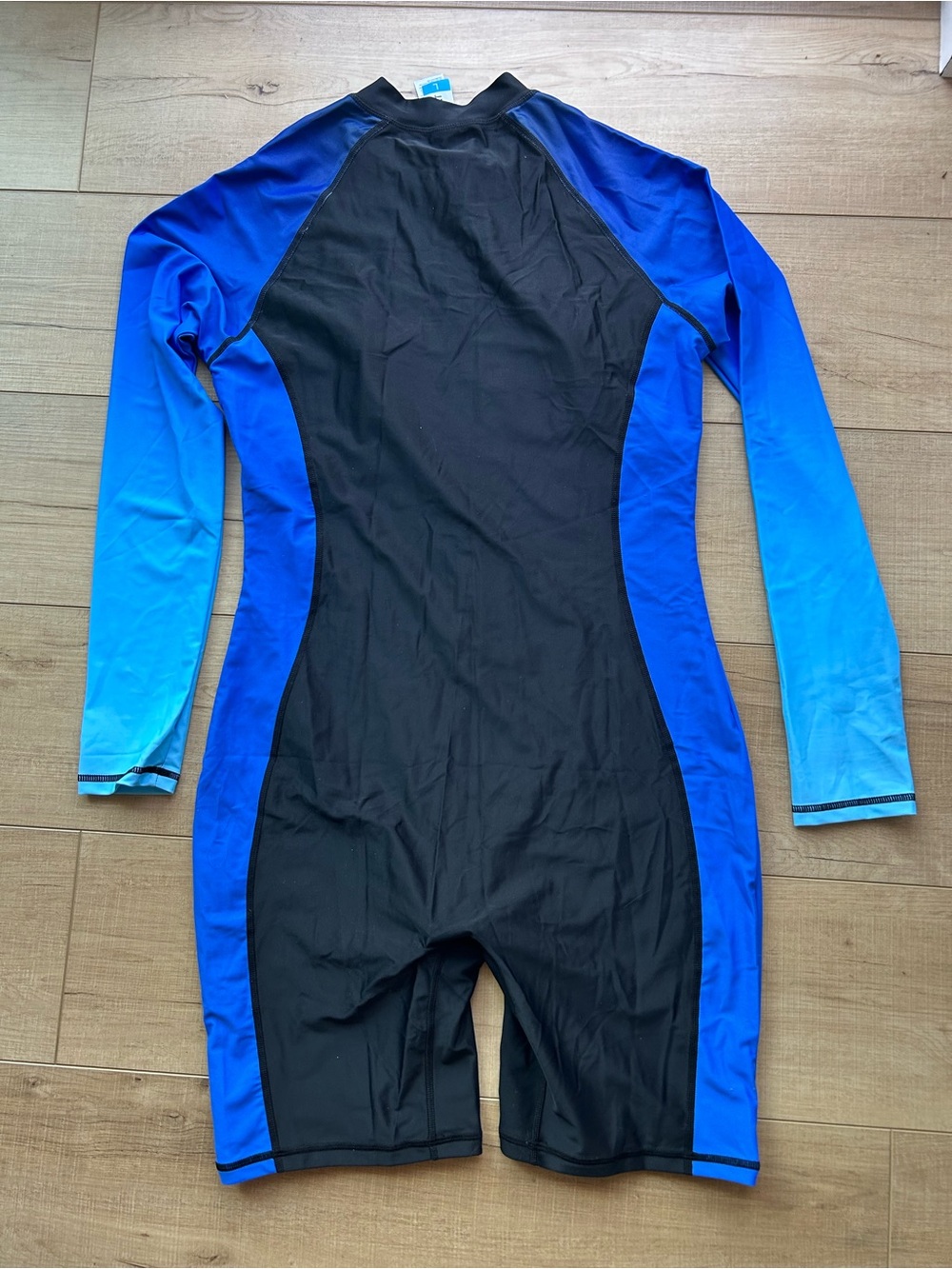 Black and Blue Long-Sleeve Zip Front One-Piece Swimsuit - Picture 5 of 6